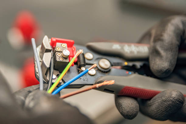 Best Best Electricians Near Me  in Burbank, IL